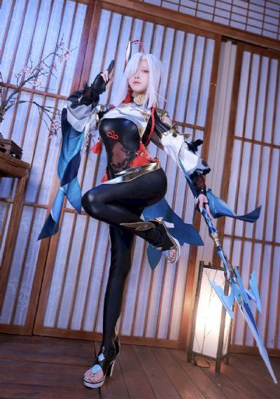 巨乳妻_国产剧在线观看完整版